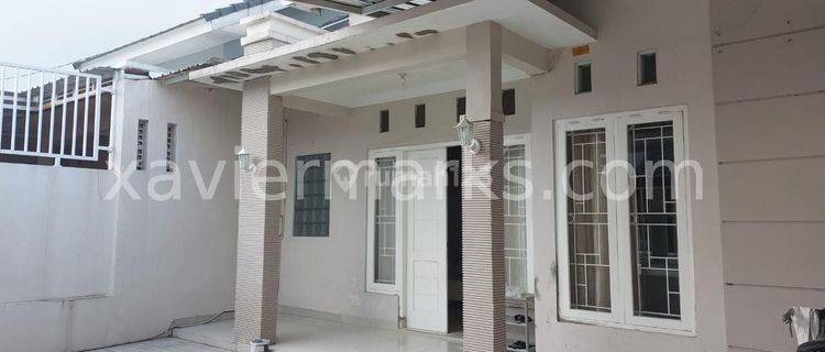 Disewakan Rumah Queen Regency Solo 1