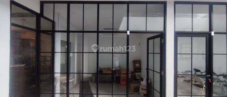 Ruang Usaha di Pejaten Raya, Jakarta Selatan Baru  1