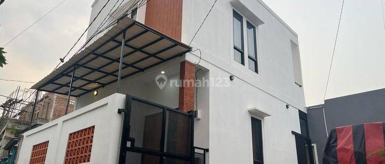 Rumah 2 Lantai Murah Cipayung Jakarta Timur  1