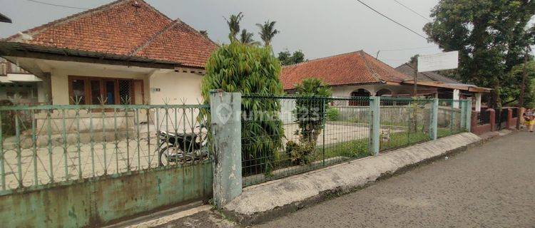 Rumah Strategis di Tengah Kota Bogor, Ex Usaha Praktek Dokter 1