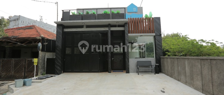 Disewakan Rumah Baru Gres di Jl. Kendalisodo, Candisari, Semarang 1