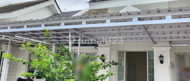 House in Gaia Residence with Good Certificate of Ownership, Facing North. 1