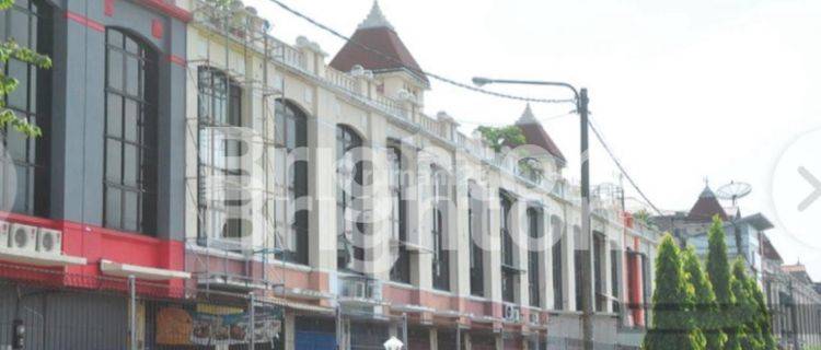 MURAH...MURAH....RUNGKUT RUKO 3,5 LANTAI3,5 LANTAI 1
