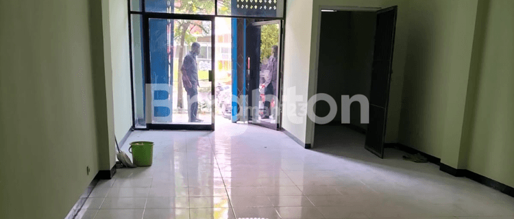 RUKO 3 LANTAI SHM DI JLN UPAH 1