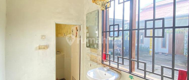 Rumah Strategis Furnished Kota Pontianak, Jl. Parit Haji Muksin (komp. Hosana Victory)  1