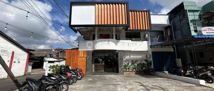 Bangunan Usaha Resto Full Interior, Furnished, di Pontianak Kota 1