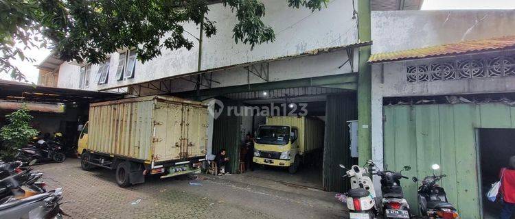 Disewakan gudang terawat di komplek kopo jaya bandung 1