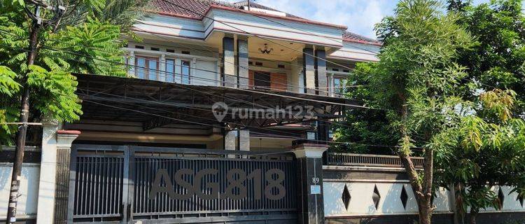 Rumah Modern Jl E, [jl.panjang] 2lt, Shm, Siap Huni 1