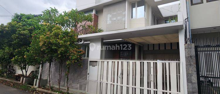 Rumah Jl.seteran Tengah Kota Semarang