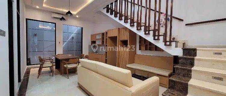 Rumah Baru Semi Furnished CitraSun Garden Bukit Sari Banyumanik 1