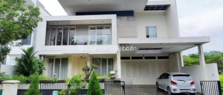 Rumah Mewah Full Furnished Candi Golf Jangli Semarang 1