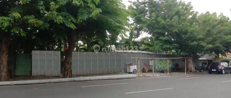 Dijual Tanah Luas Strategis Jl.raya Dr.cipto Semarang 1