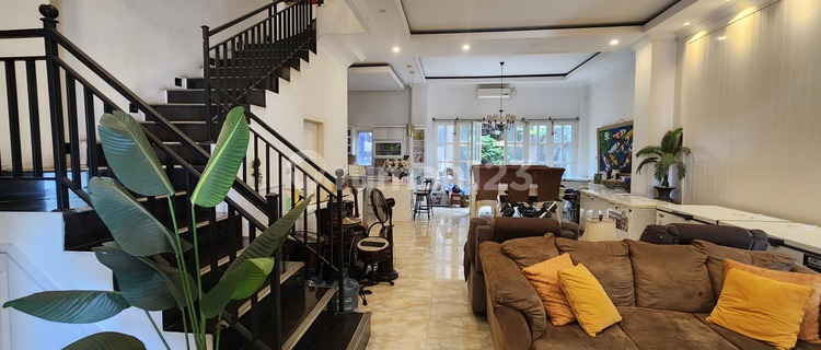 Full Furnished, Rumah Ngaliyan View Laut dan Kota 1