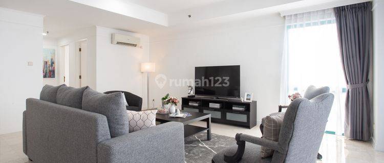 3 Bedroom Apartment Fully Furnished View Golf Dekat Pim Dan Jis 1