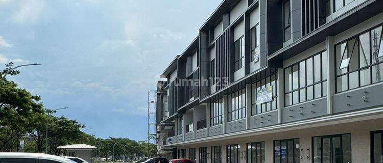 Gandeng Dua Ruko Mewah Bsd Greenwich Biz Park Disain Elegan  1