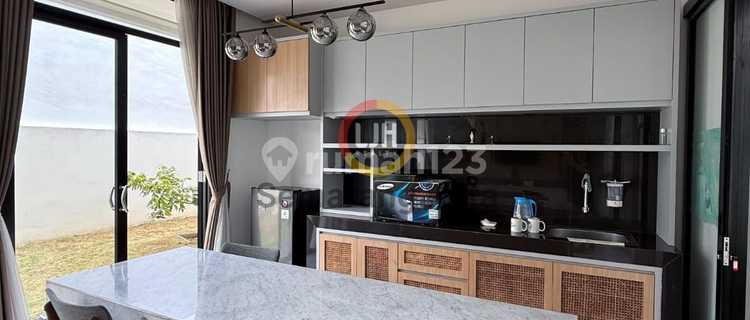 Rumah Siap Huni Furnished di Citraland Bsb City 1