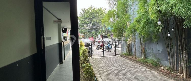 Very Strategic Business Space on Majapahit Street, Suitable for a Cafe. 1