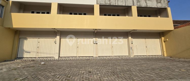 Two-Story Shop House New SHM Green On Jl Supriyadi East Semarang 1