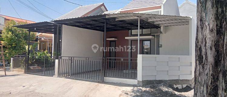 Rumah Mewah Murah Dekat Kebraon 1