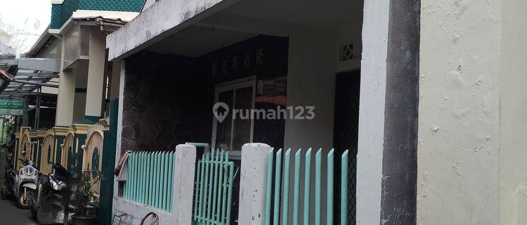 RUMAH DIJUALdi Jl Kayumanis Matraman Jakarta Timur 1