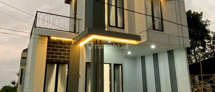 Dijual Villa Baru Full Furnished di Kota Batu 1