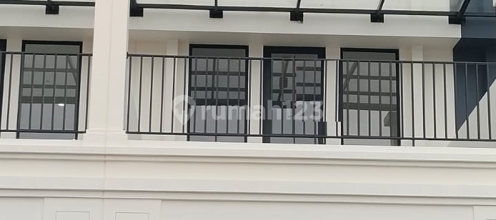 For Rent Ruko The Hudson 3 Floors Facing Gading Serpong Road 1