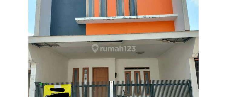 Dijual Rumah 2 Lantai di Jalan Adi Azalea Komplek Bumi Adipura 1  1