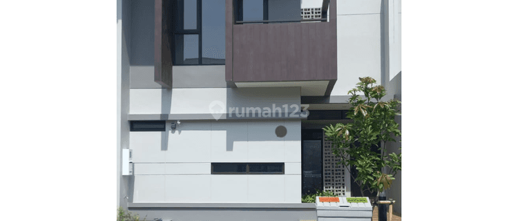 Disewakan Rumah Baru Type Freya 7x15m di Cluster Flora Summarecon 1