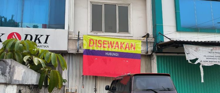 For Rent Ex-Bank Shop House in Cawang, East Jakarta 1