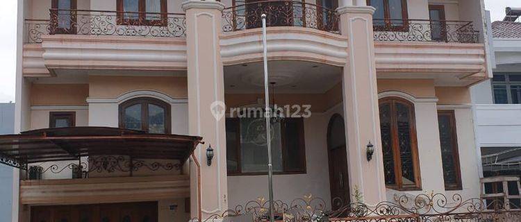 Dijual Rumah Tiga Lantai di Sunter Paradise Tahap 3 Jakarta Utara 1