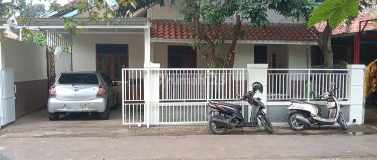 Rumah dan 6 Unit Pintu Kos-kosan Lokasi Strategis @Serpong 1