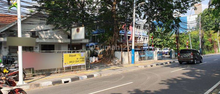 Rumah Pinggir Jalan dan Cocok Untuk Kantor @Jl Tanah Abang 1