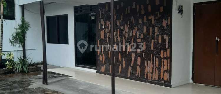 Business Space LT 245 KM 220 Ready to Use &amp; Strategic Location by the Roadside @East Jakarta 1