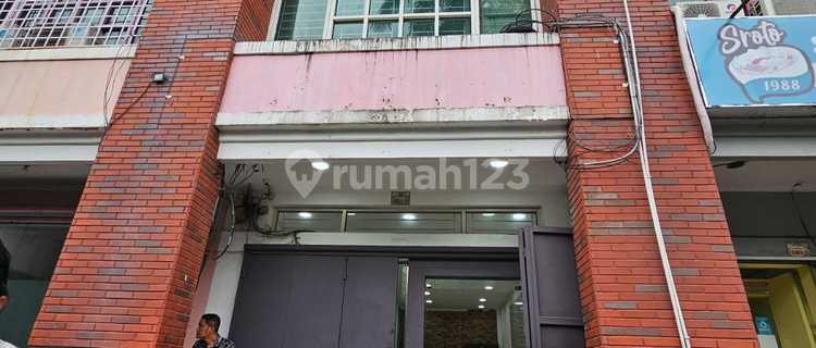 For Rent: Shop House on Jl. Pluit Sakti, Penjaringan, North Jakarta 1