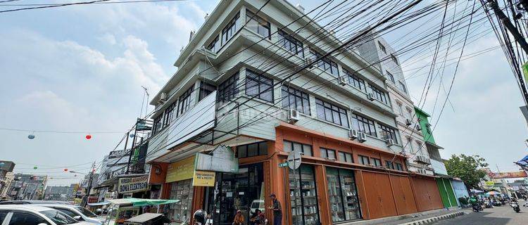 Dijual Ruko Unit Langka di Jl. Tuparev Karawang Busiest Street di Karawang Cocok Untuk Restaurant 1