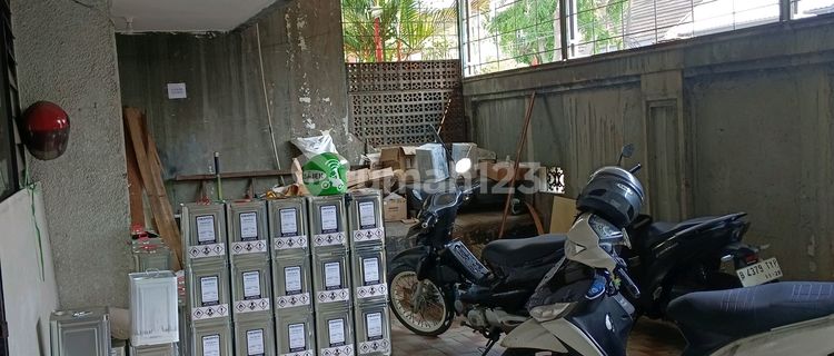 Green Ville Old House 1