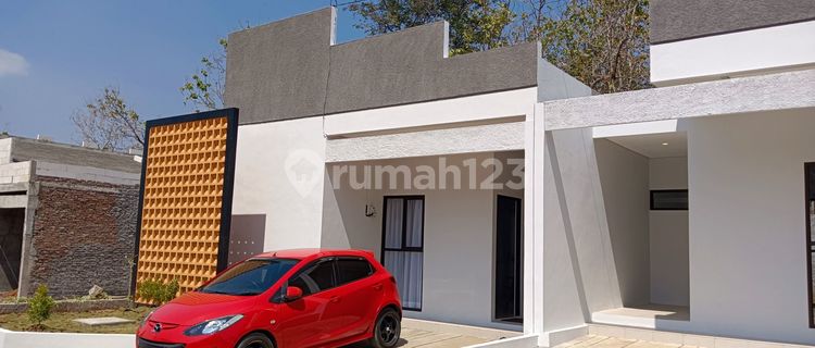 CLUSTER MEWAH 4 MENIT KAMPUS UNIKA BSB SEMARANG 1