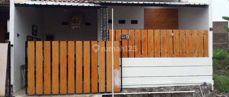 RUMAH READY MURAH SIAP HUNI DI JATISARI 1