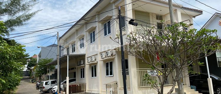 Exclusive Fully Furnished Boarding House in Tlaga Bodas Semarang 1