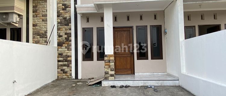 Rumah Mewah Ready Bebas Banjir Di Semarang Timur  1