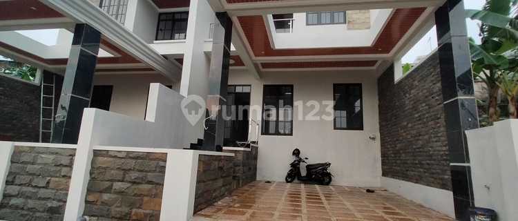 Rumah Mewah Bonus Kolam Renang Di Manyaran Semarnag 1