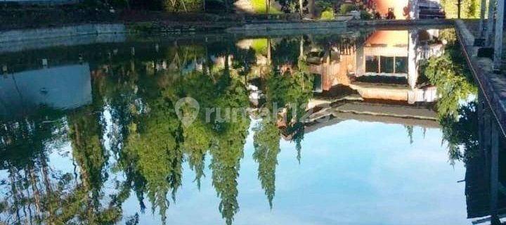 Villa Cantik Banjaran Luas dan Mewah 1