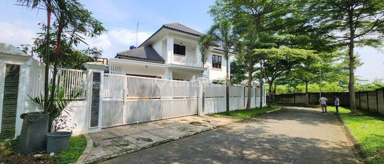 Di Sewakan Rumah Hook Depan Green Area View Gunung Furnish Sentul City 1