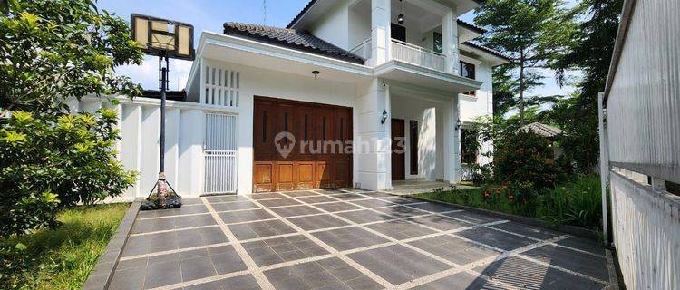 Di Sewakan Rumah Furnish Hook 2 Muka Depan Green Area View Gunung Sentul City 1