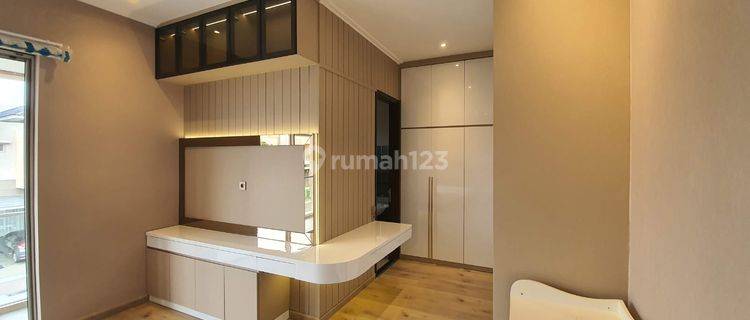 Rumah Golf Island Pik, Uk 10x15, Furnished, Harga sewa 350 jt 1