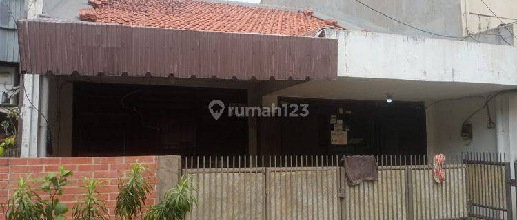 RUMAH TUA HITUNG TANAH  TANJUNG DUREN SELATAN  1