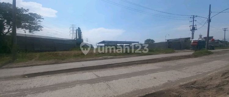 Tanah Di Kawasan Industri Terboyo , Semarang  1