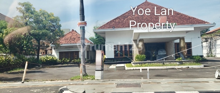 Tempat Usaha Gajahmada Semarang Tengah Parkir Sangat Luas. Tempat Strategis Pusat Kota Semarang. 1