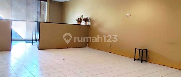 Ruko Sultan Agung Strategis Parkir Luas Bagus Siap Pakai Semarnag Atasbebas Banjir dan Luas Jalan Besar. 1
