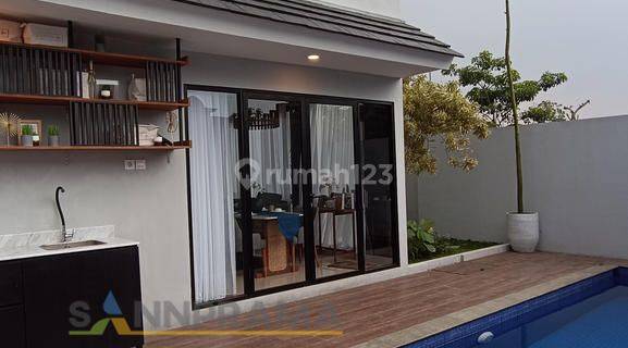 Rumah Mewah Roftop Plus Kolam Renang View Gunung Salak 1.69 M 1